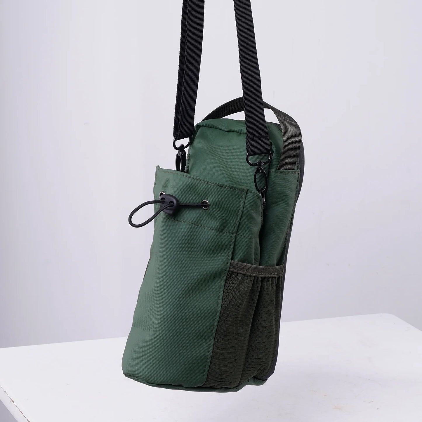 MagnoFit™ Crossbody Hydration Bag